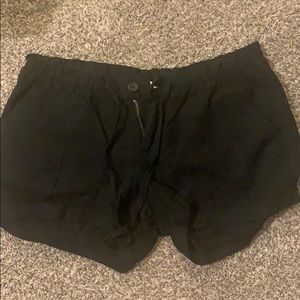 Old Navy black linen shorts